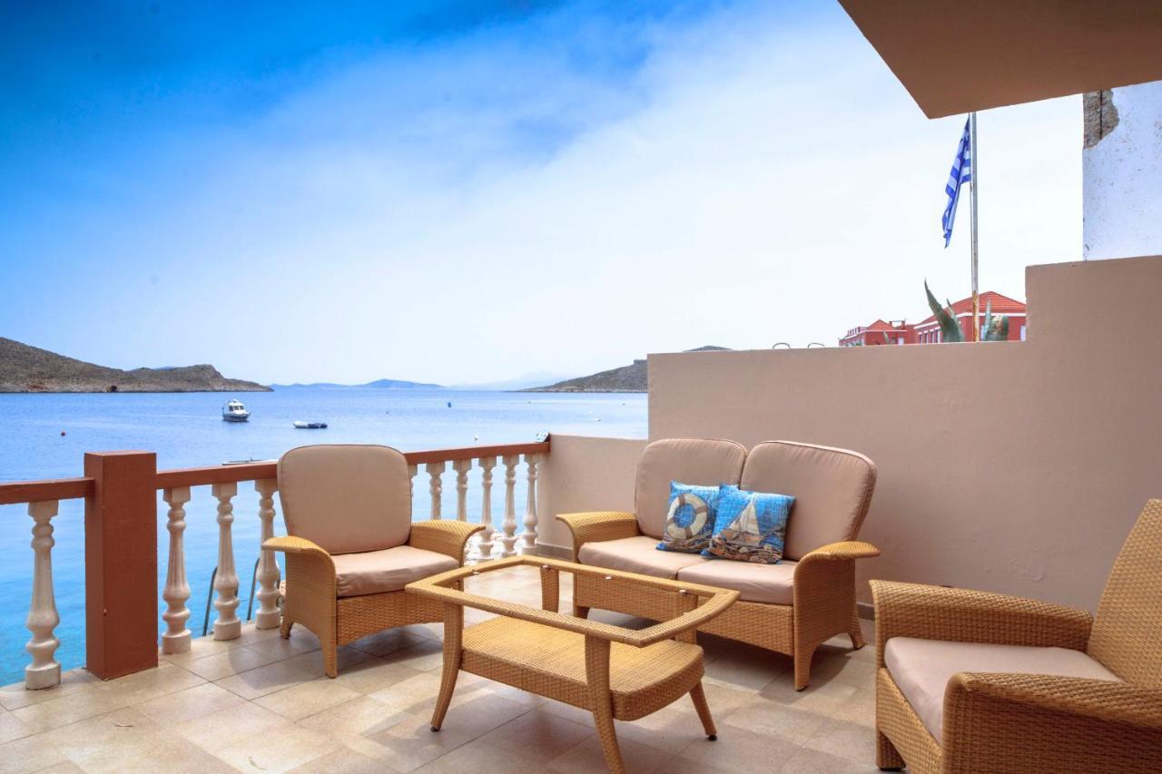 Villa Skiadeni Chalki Town ภายนอก รูปภาพ