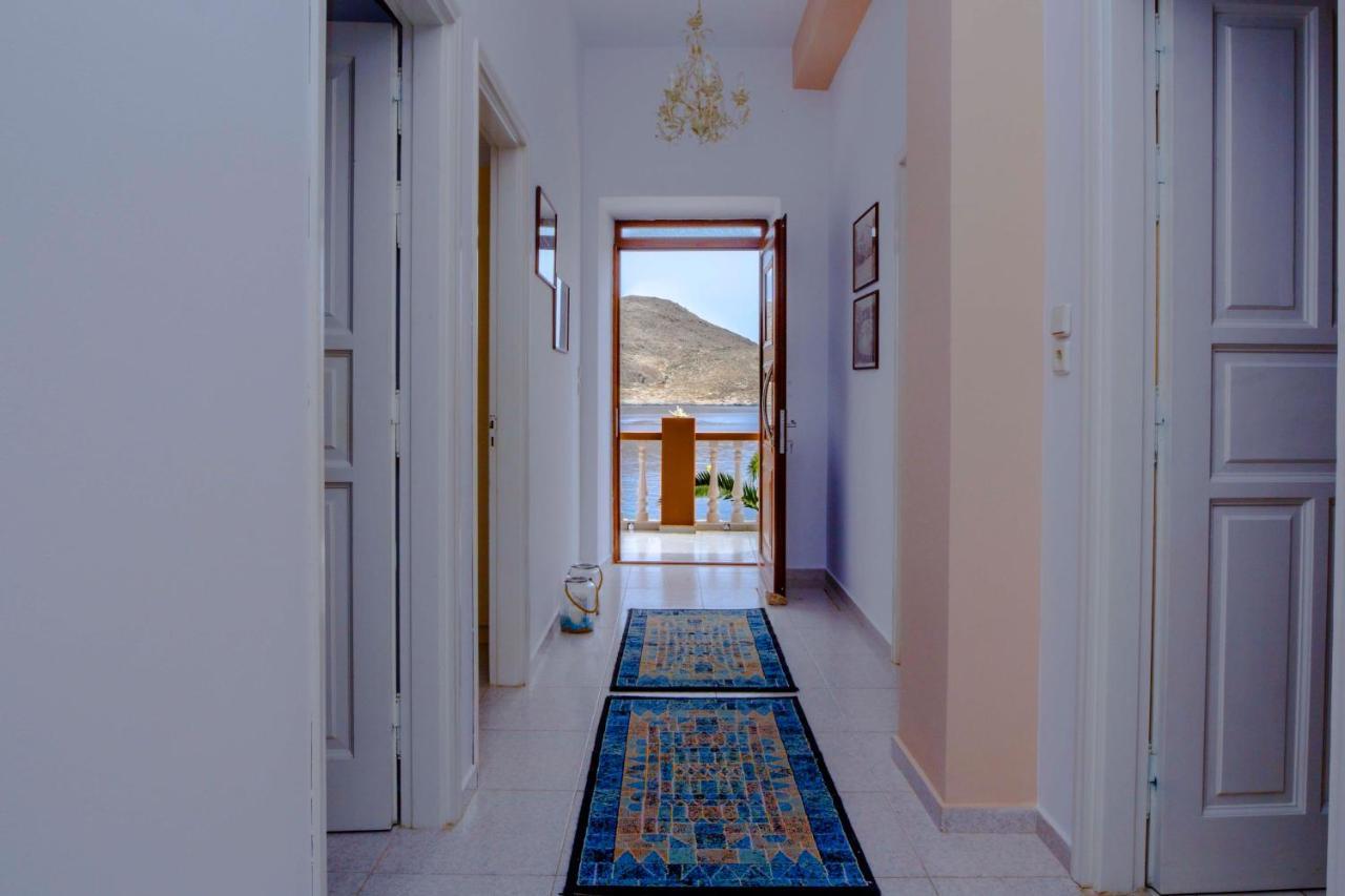 Villa Skiadeni Chalki Town ภายนอก รูปภาพ