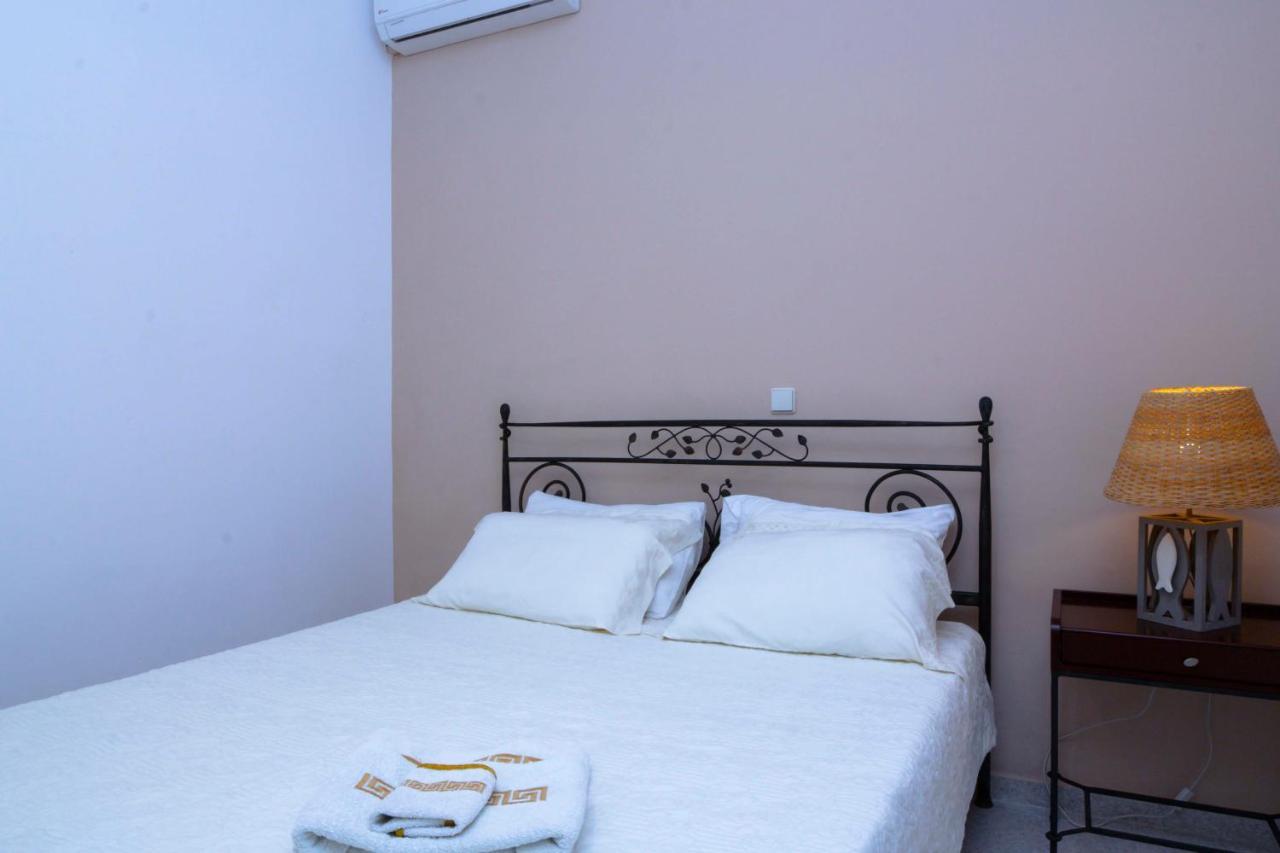 Villa Skiadeni Chalki Town ภายนอก รูปภาพ
